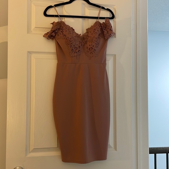 Bodycon dress - Picture 1 of 6